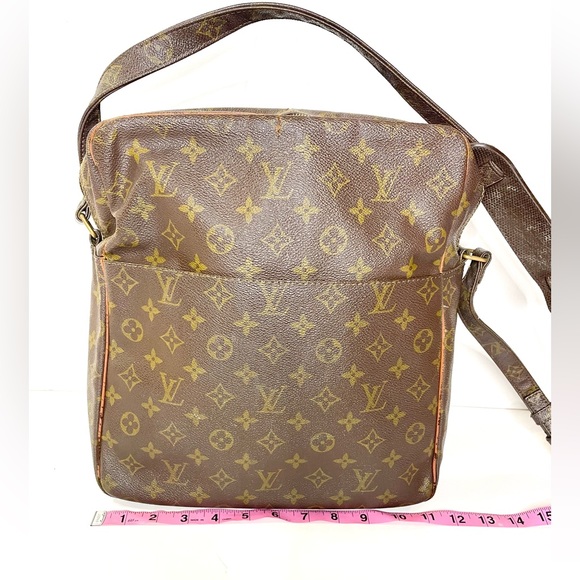 Louis Vuitton Messenger Bag 💯 Authentic! - Picture 15 of 16